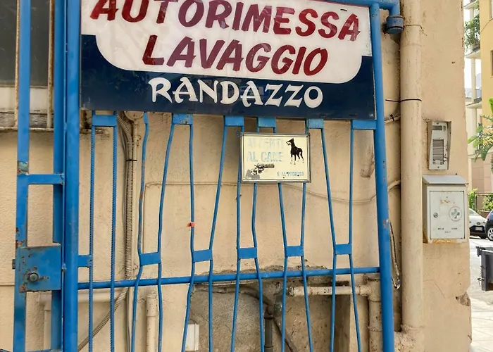 Teatro Apartments Giardino Inglese